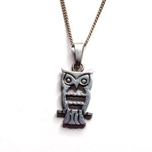 Owl with chain 925 Sterling Mexico charm or pedant